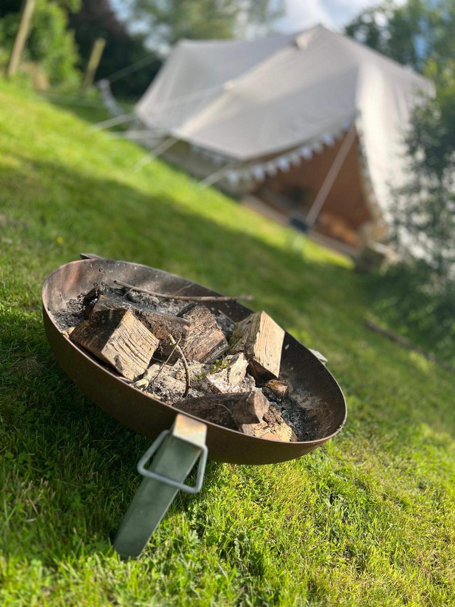 Bluebell Tent At Ballyward Croft Ardkeen Bagian luar foto