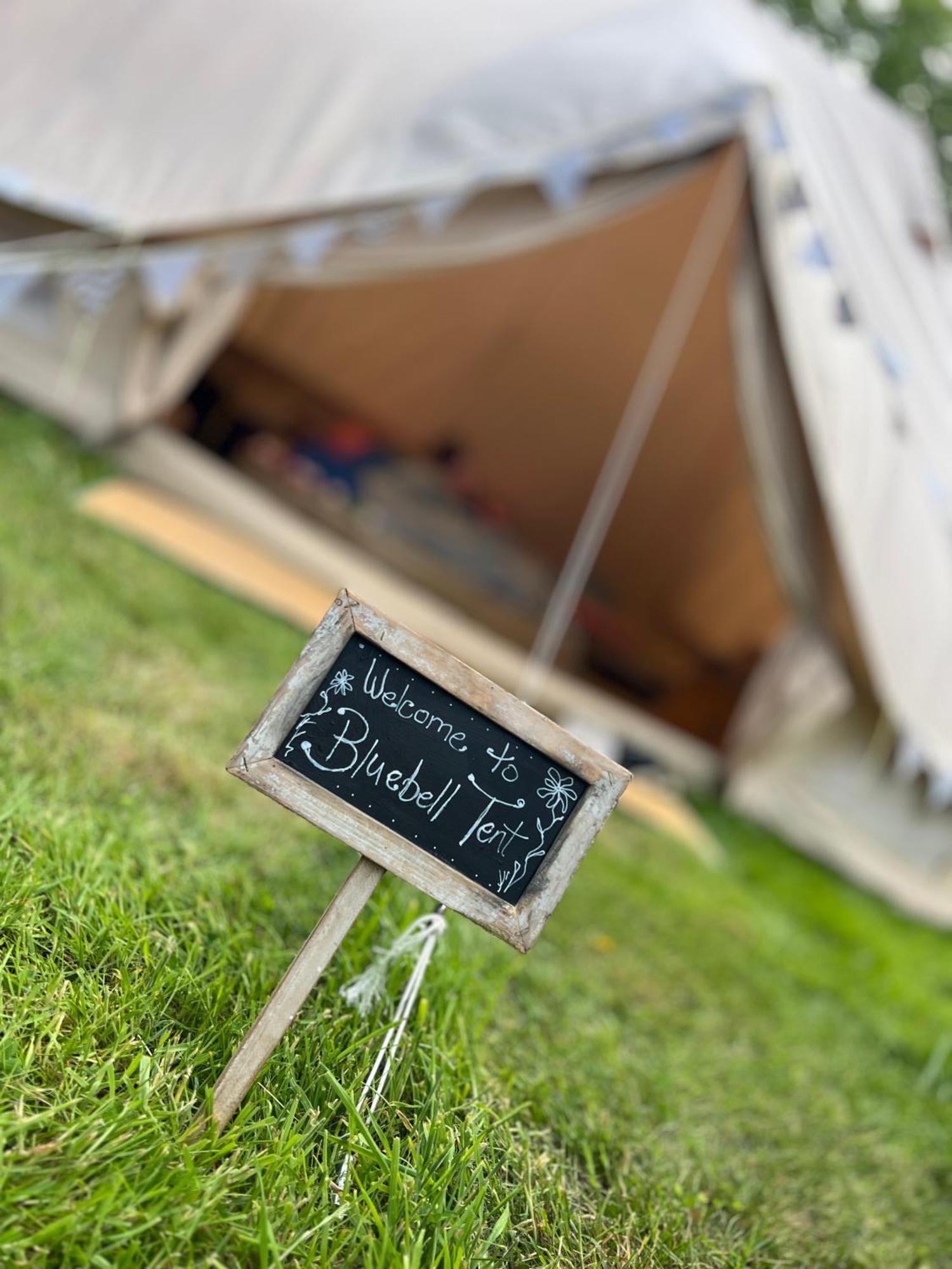 Bluebell Tent At Ballyward Croft Ardkeen Bagian luar foto